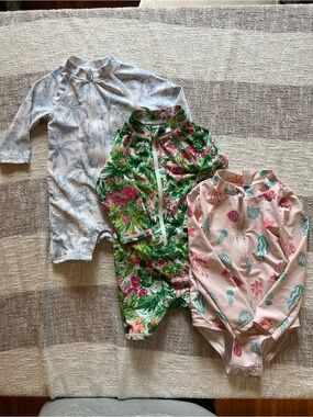 Bundle of toddler Swimsuits / Rash guards!